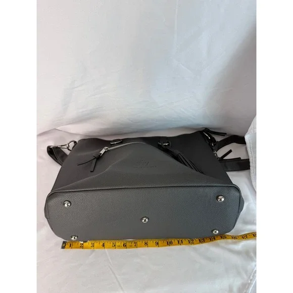 Willow Wood Gray Tote Bag Crossbody Purse Front Pocket Tassel Accent - Picture 4 of 12